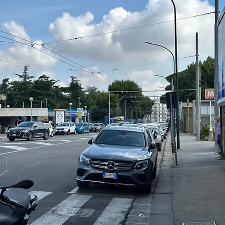 Di Vaio S Adiacente Metro Rione Alto Napoli