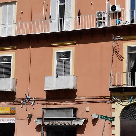 Di Vaio S Adiacente Metro Rione Alto Affittacamere Napoli