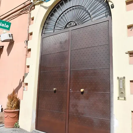 Di Vaio S Adiacente Metro Rione Alto Napoli