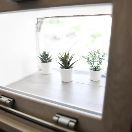 Di Vaio S Adiacente Metro Rione Alto Affittacamere Napoli