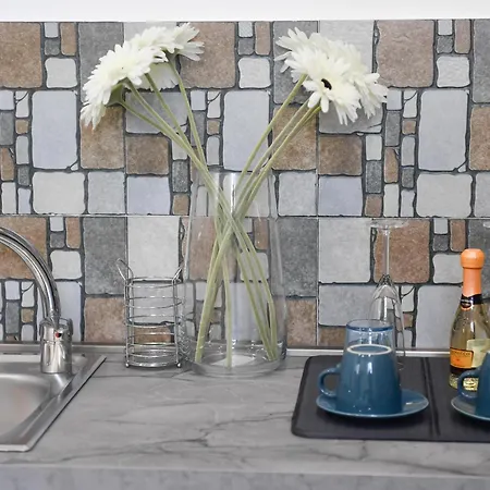 Affittacamere Di Vaio S Adiacente Metro Rione Alto Napoli