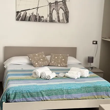 Di Vaio S Adiacente Metro Rione Alto Affittacamere Napoli